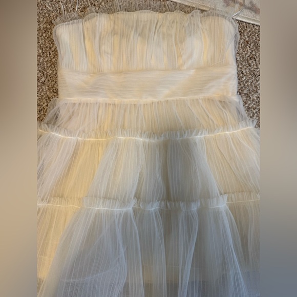 Francesca's Collections Strapless Tiered Tulle Mini Dress - Picture 2 of 4